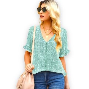 luvamia Women's Casual V Neck Top Ruffle Short Sleeve Blouse Mint Size XL NWT